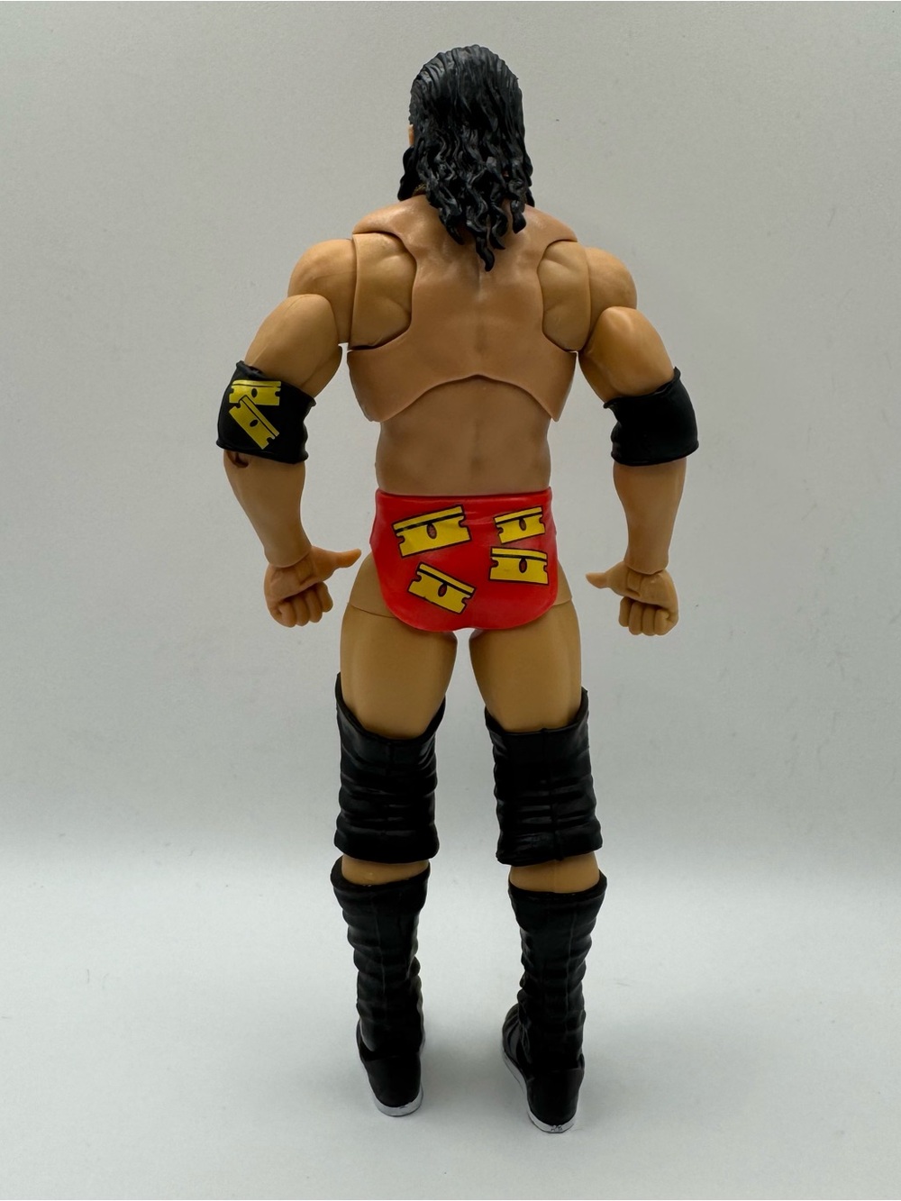 2023 WWE Mattel Ultimate Edition Series 16 Razor Ramon - Picture 4 of 5